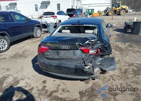 2009 Audi A5 3.2L z USA, uszkodzony, nr VIN WAUDK78T29A013744